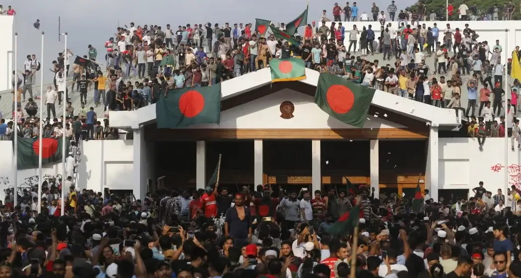 Bangladesh PM Resigns, Police Strike in Wake of Deadly Protests