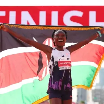 Kenya’s Chepngetich Sets New Marathon Record