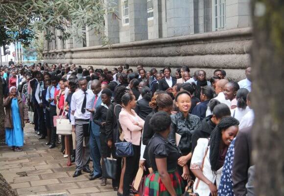 20,000 Kenyans Rush to Compete for Only 8,000 Qatar Jobs