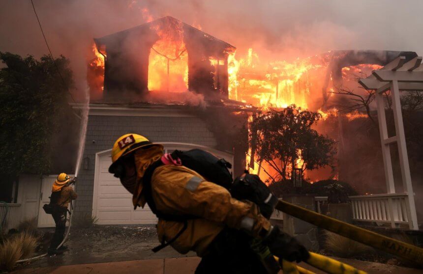 Los Angeles in Flames: 10 Dead, Thousands Displaced as Recovery Begins